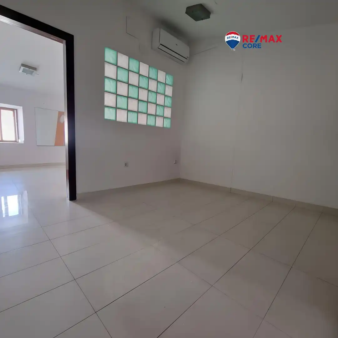 Business premises for sale in Olivenza, imagen 6