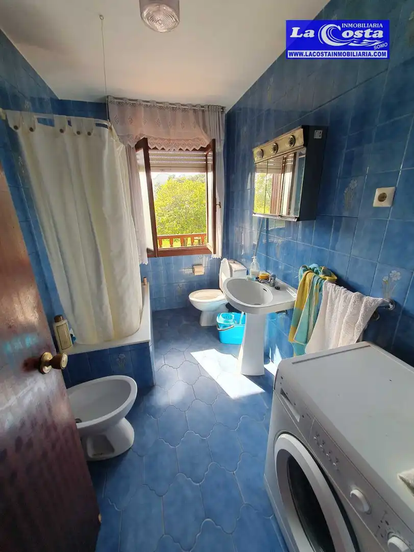 Baño de Casa o chalet en venta en Ribamontán al Mar con Jardín privado y Amueblado