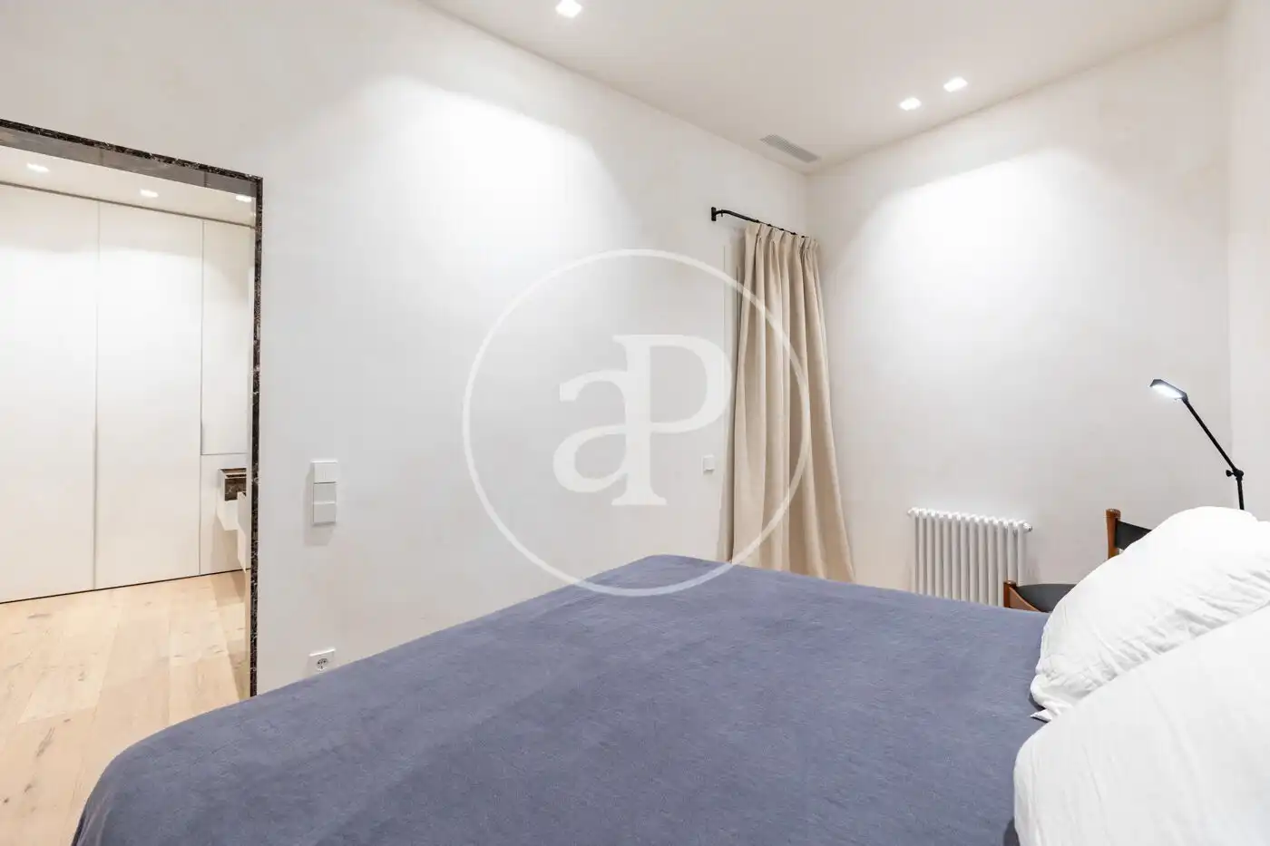Habitación de Piso en venta en Barcelona con Aire acondicionado, Calefacción y Amueblado