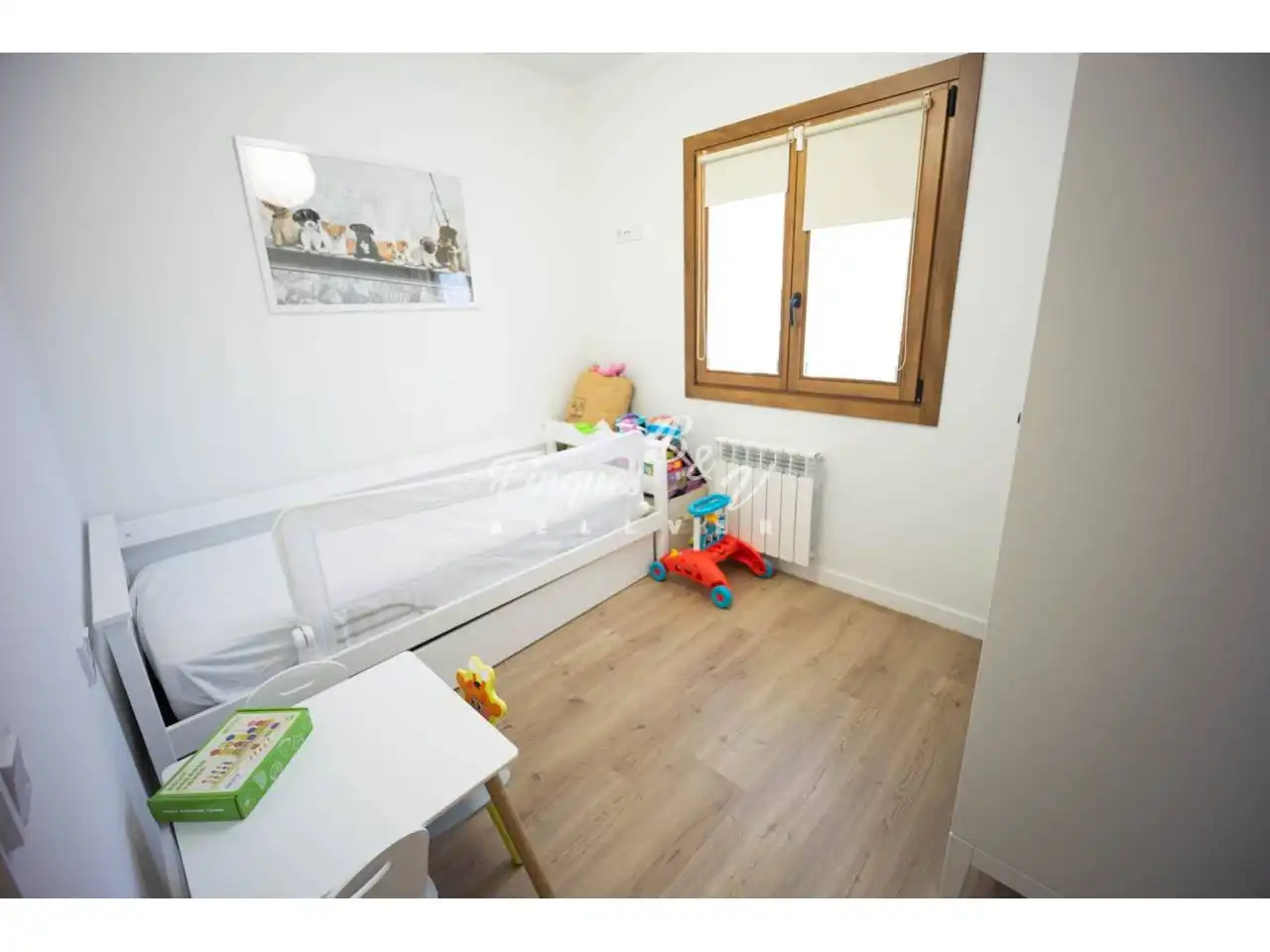 Habitación de Apartamento en venta en Bellver de Cerdanya con Aire acondicionado, Calefacción y Parquet