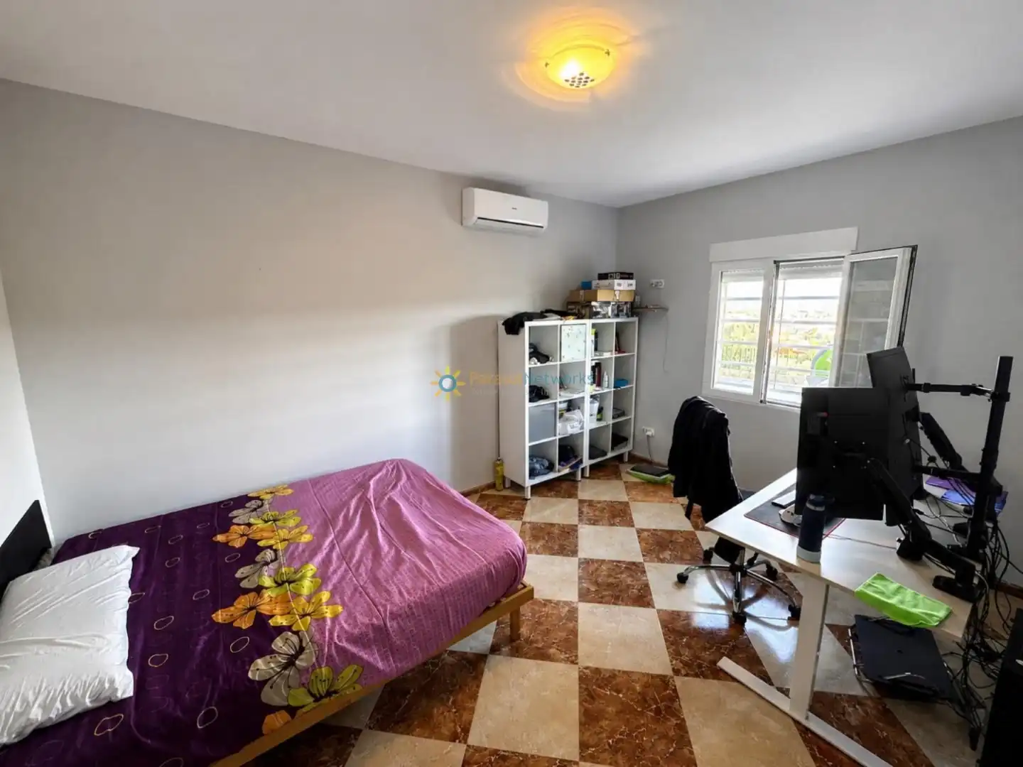 Schlafzimmer von Haus oder Chalet zum Verkauf in Benigànim mit Klimaanlage, Privatgarten und Terrasse