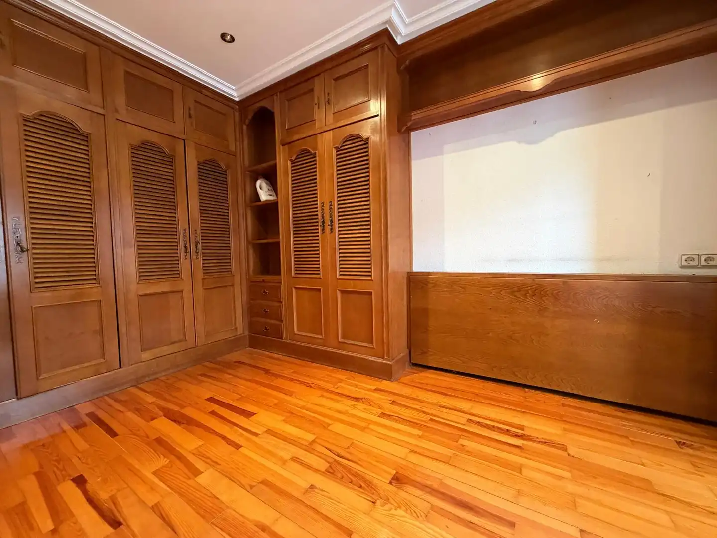 Habitación de Piso en venta en Eibar con Calefacción, Amueblado y Alarma