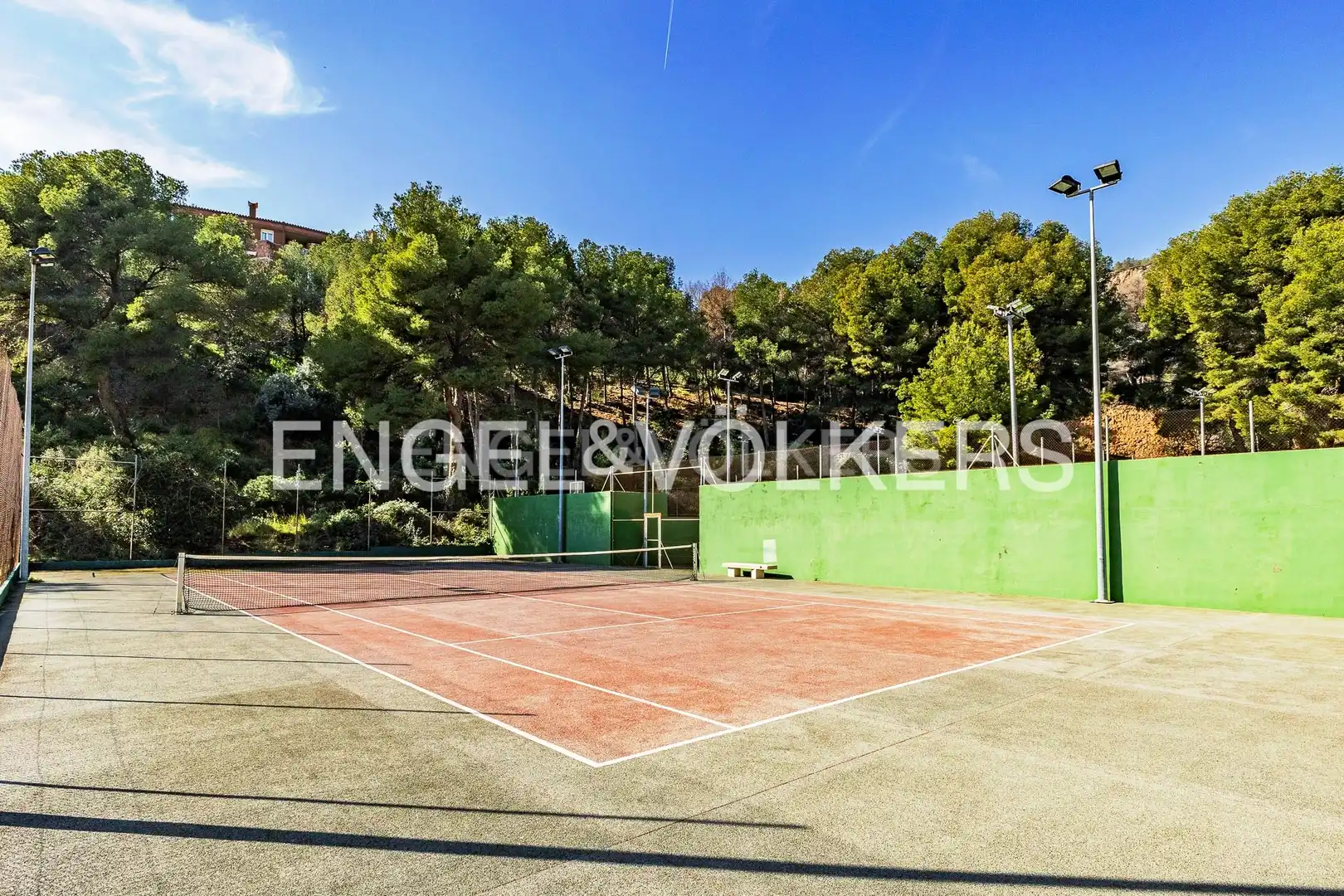 Terrassa de Dúplex en venda en Sitges amb Aire condicionat, Calefacció i Traster