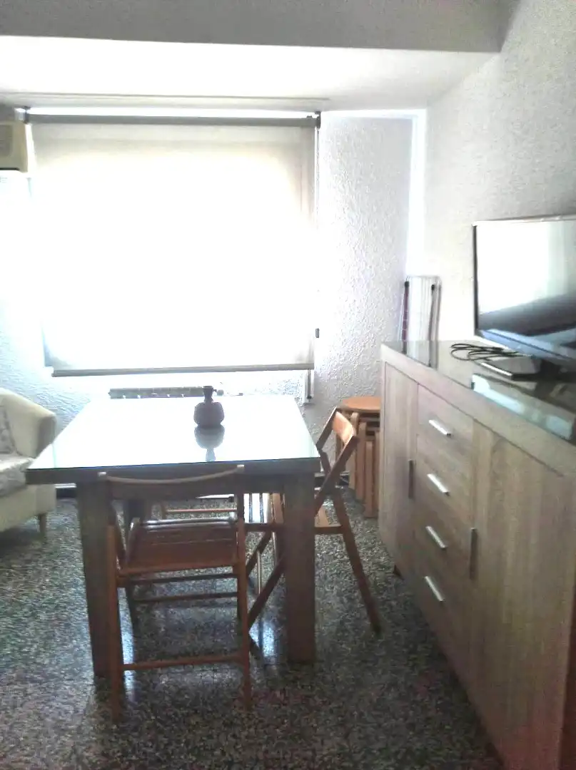 Comedor de Piso de alquiler en Zaragoza con Calefacción, Amueblado y Horno