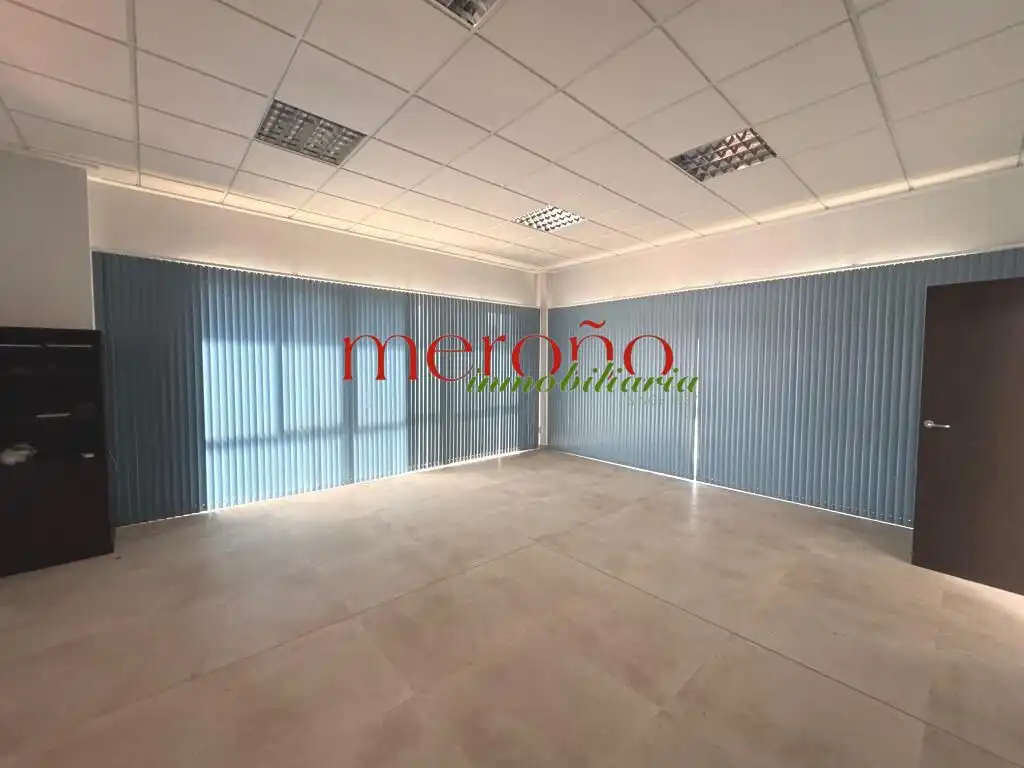 Oficina de lloguer a Jubalcoi