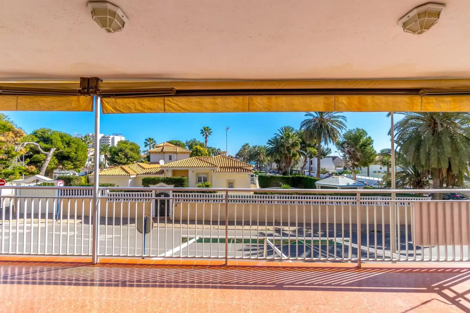 Apartament amb terrassa en venda a Avenida de las Palmeras, imagen 8