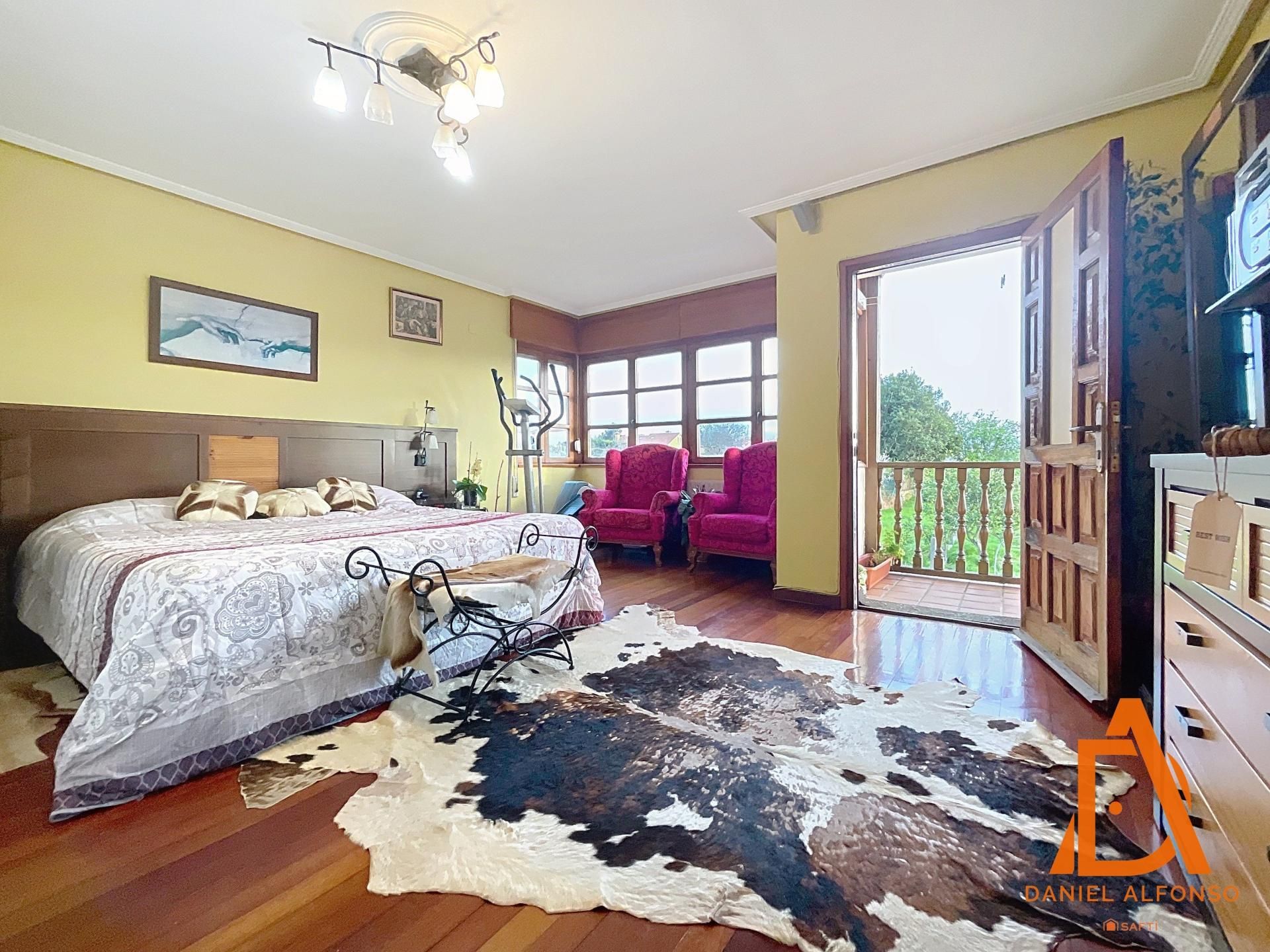 Bedroom of Country house for sale in Villaviciosa  with Terrace and Balcony