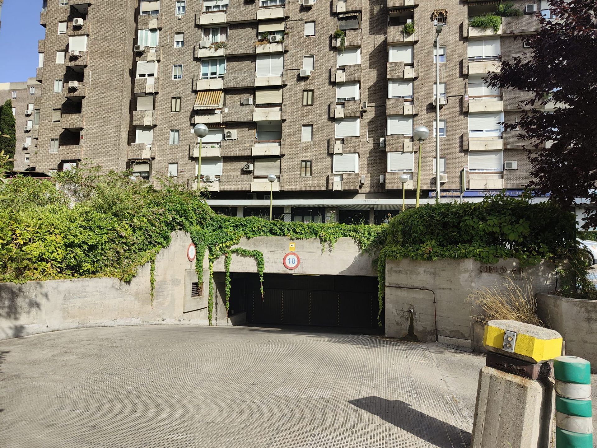 Parking of Garage for sale in  Madrid Capital