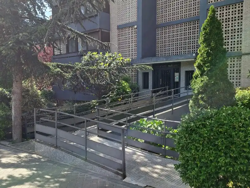Vista exterior de Pis en venda en  Madrid Capital amb Terrassa