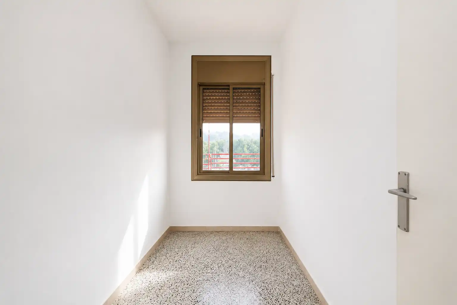 Piso en venta en Esplugues de Llobregat con Calefacción y Balcón