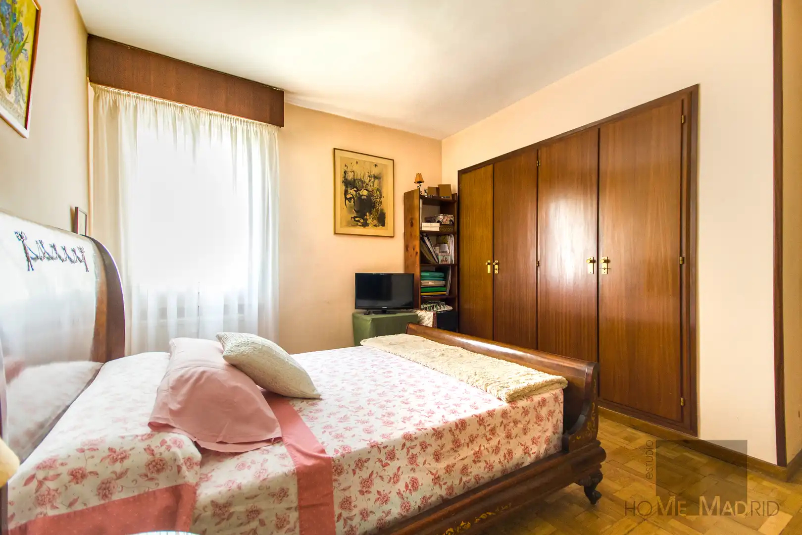 Dormitori de Pis en venda en Madrid amb Calefacció, Parquet i Terrassa