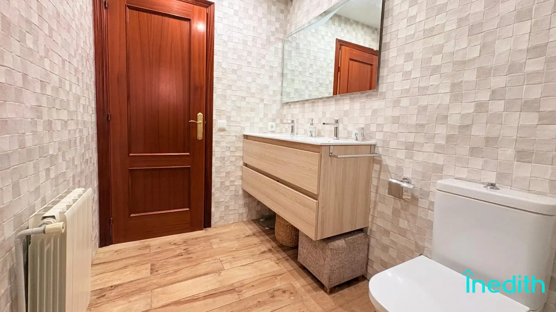 Flat for sale in Cubelles, Barcelona