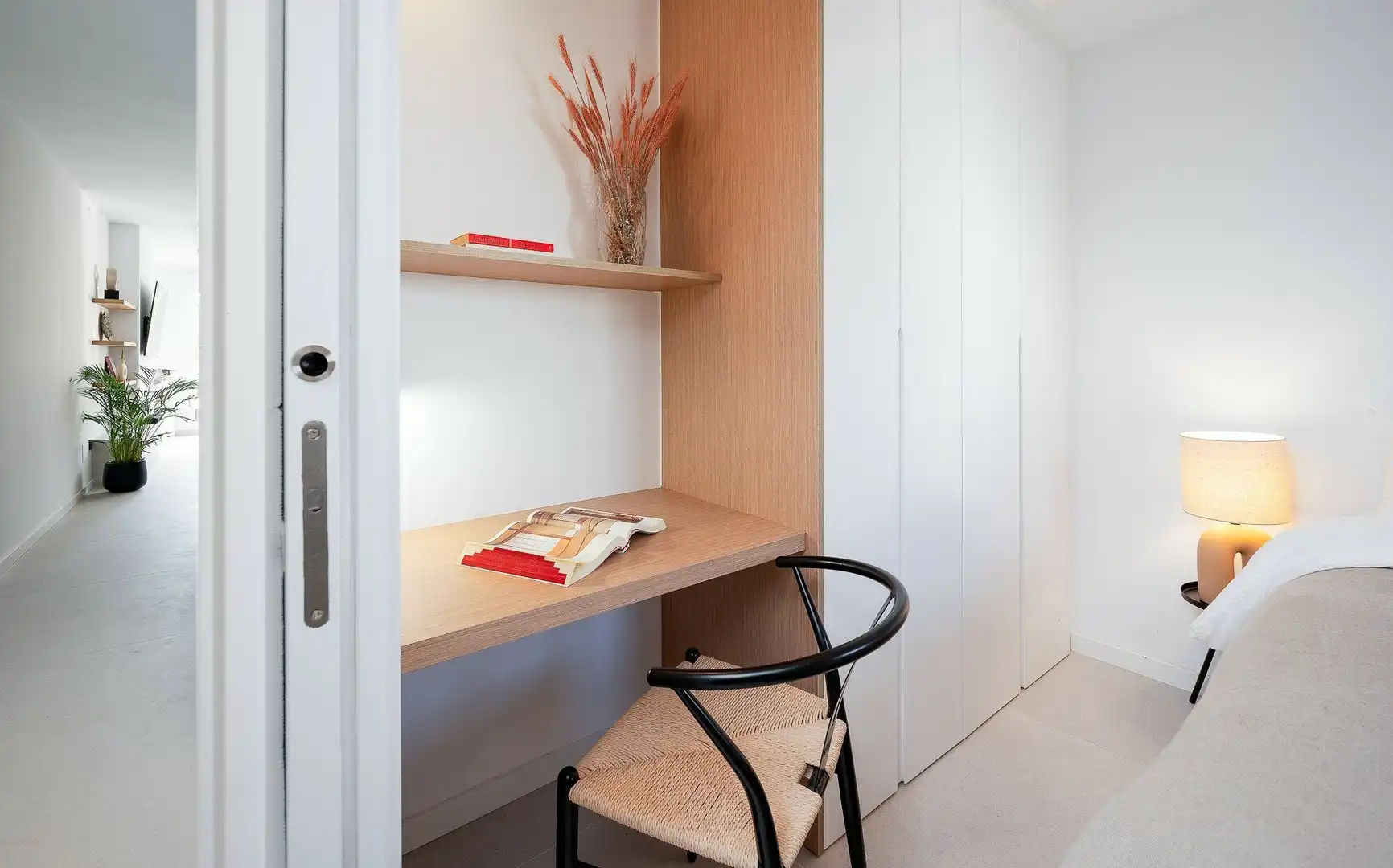Habitación de Planta baja en venta en Benahavís con Aire acondicionado, Calefacción y Jardín privado