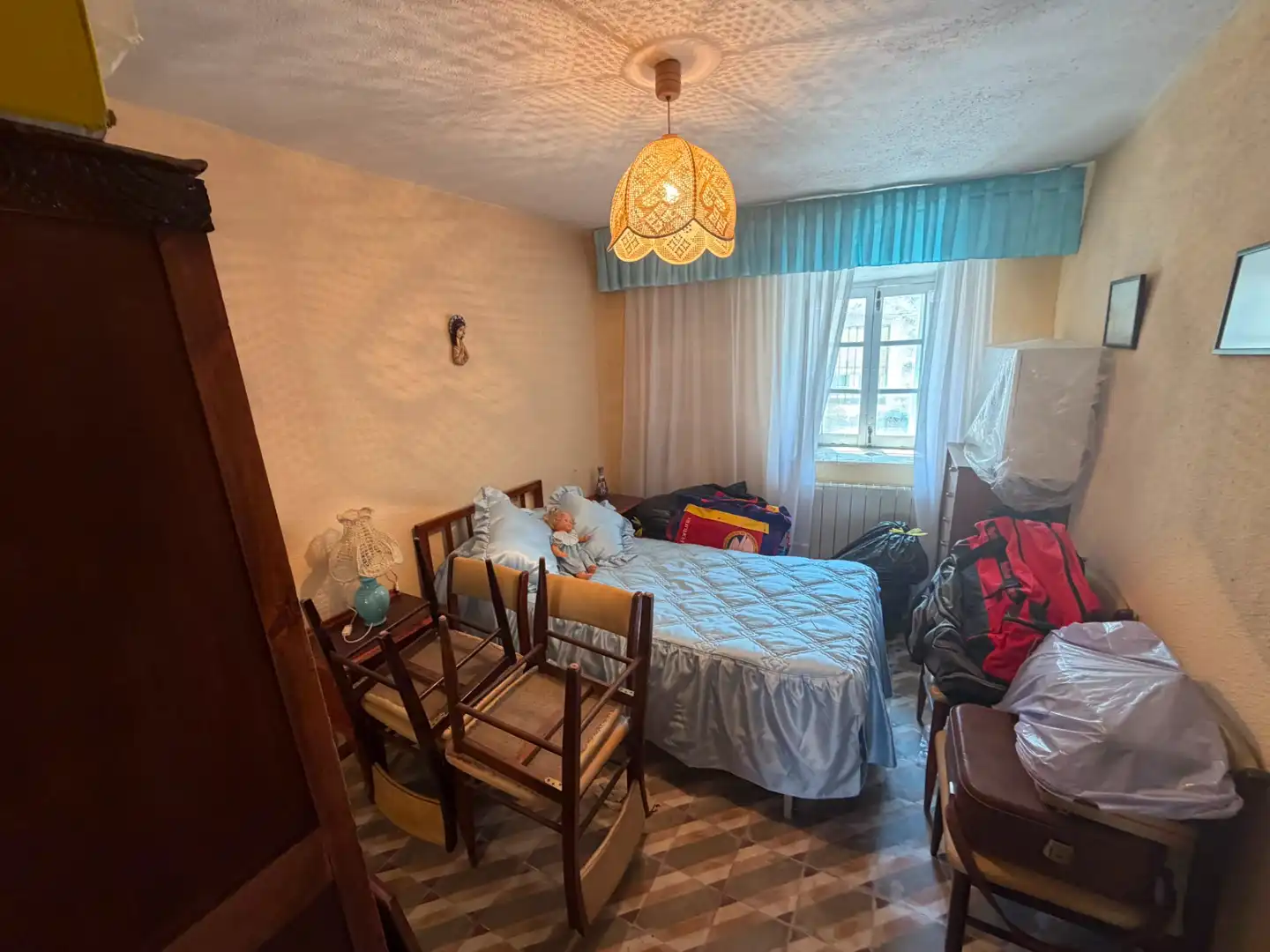 Dormitori de Casa adosada en venda en Ávila amb Calefacció