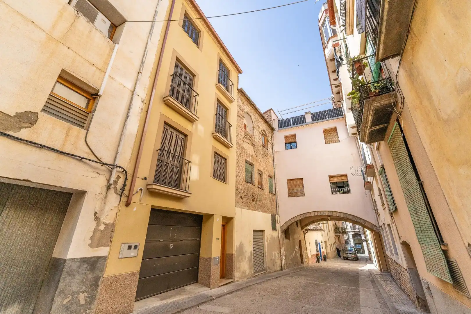 Vista exterior de Casa o chalet en venta en Falset con Calefacción, Terraza y Balcón