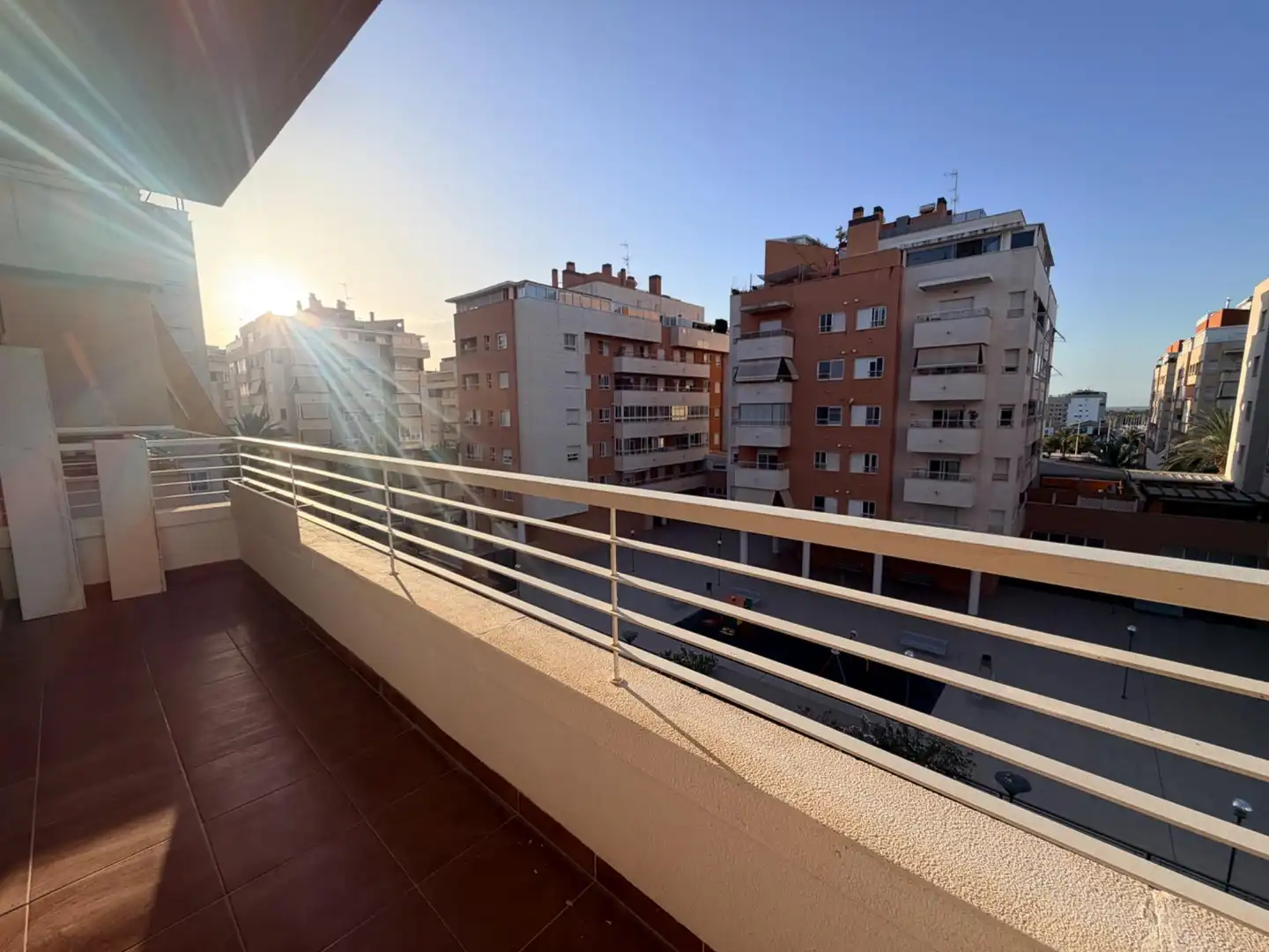 Pis amb terrassa en venda a Elche ciudad, imagen 2