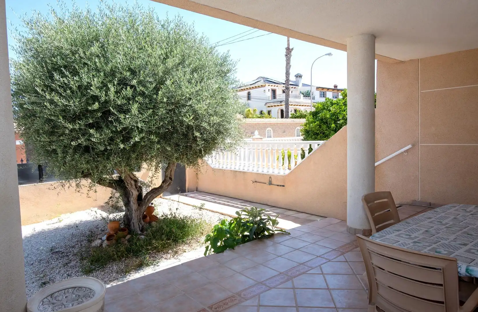 Terraza de Casa adosada en venta en Torrevieja con Aire acondicionado, Calefacción y Jardín privado