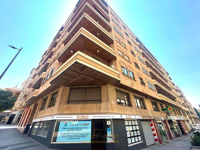 Piso en Alquiler en Peña Primera, 11 en Barrio del Centro