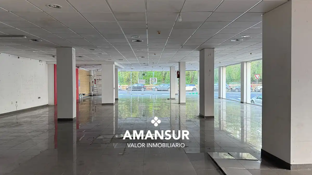 Local comercial en alquiler en Avenida Guatemala, imagen 12