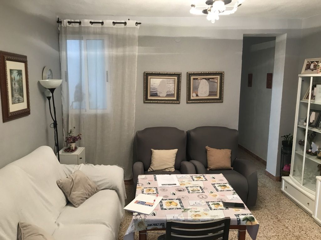 Sala d'estar de Pis en venda en Cieza amb Traster i Moblat