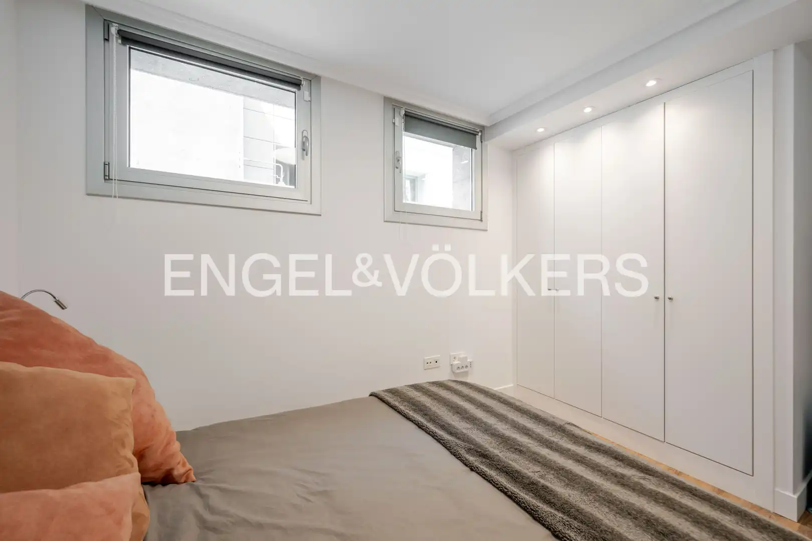 Dormitori de Dúplex en venda en Donostia - San Sebastián  amb Aire condicionat, Calefacció i Parquet