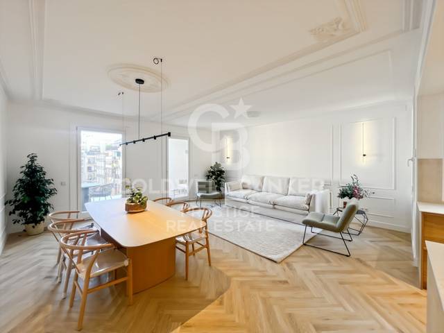 Piso en Venta en Calle Balmes en Dreta de l'Eixample