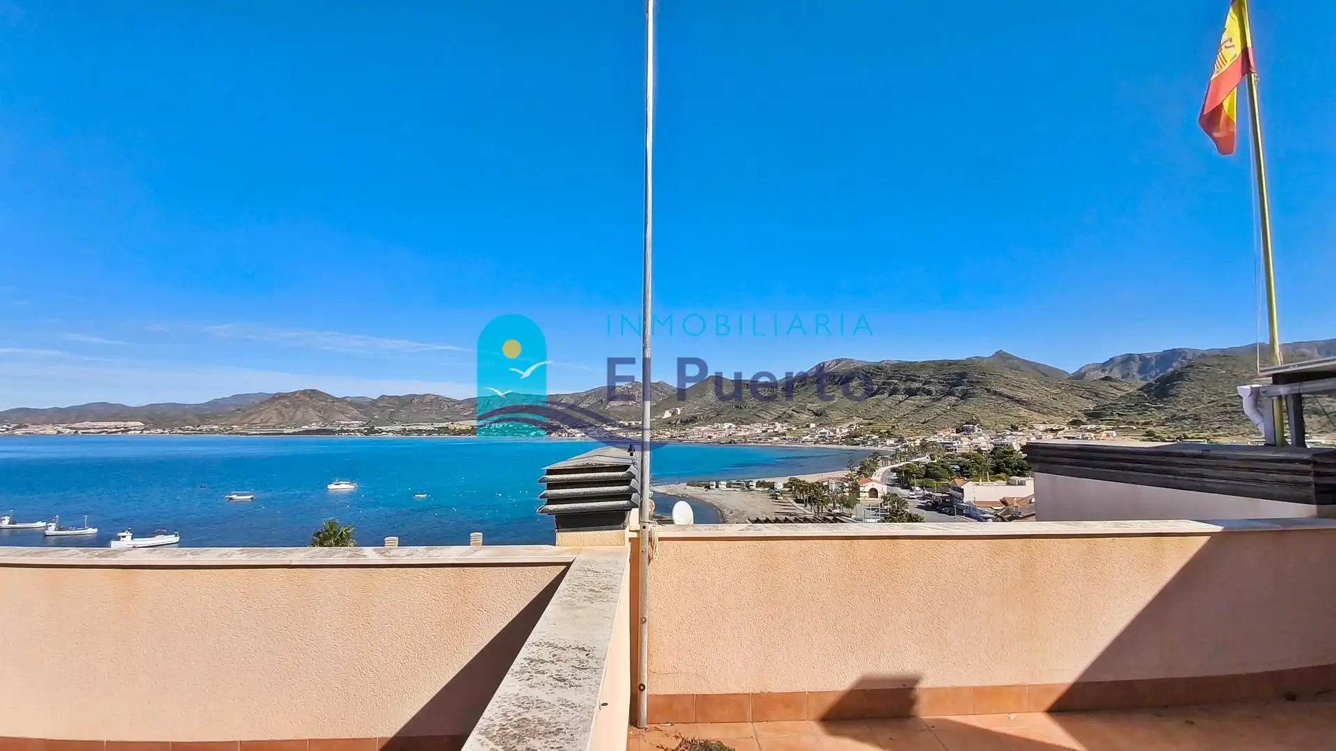 Vista exterior de Dúplex en venta en Cartagena con Terraza, Amueblado y Balcón