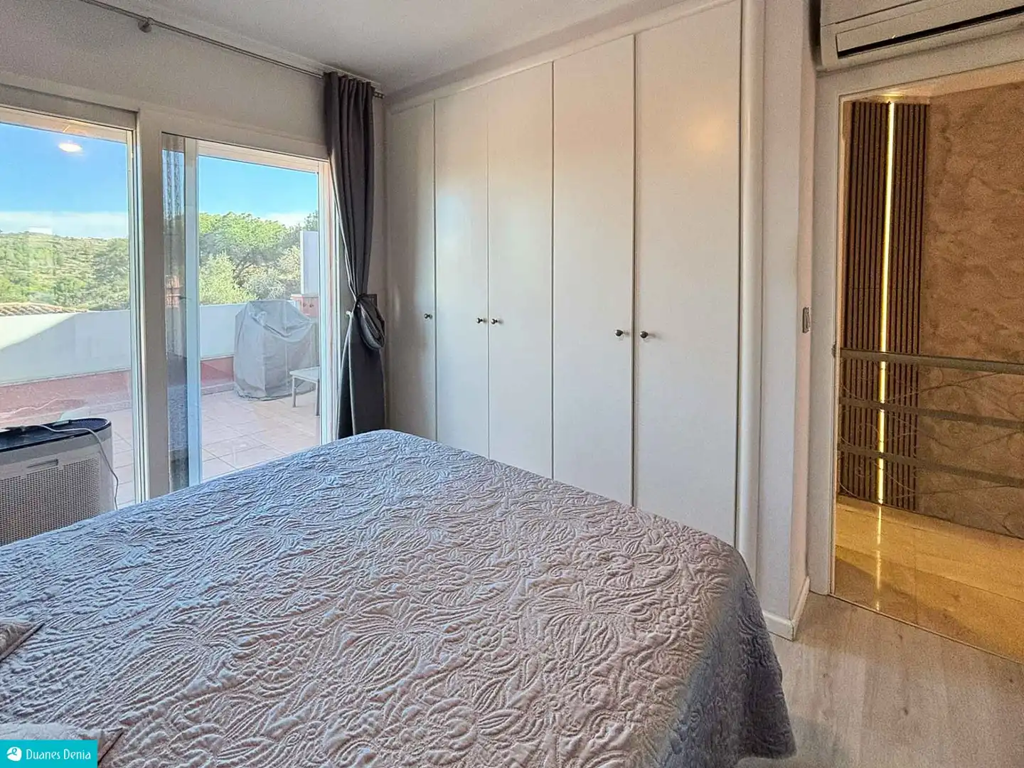 Bedroom of Detached homes for sale in Dénia  with Air Conditioner, Private garden and Terrace