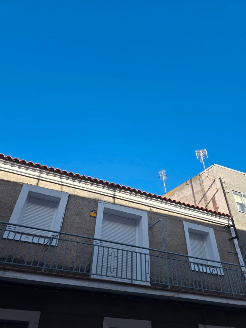 Vista exterior de Pis en venda en Pinto amb Calefacció, Parquet i Terrassa