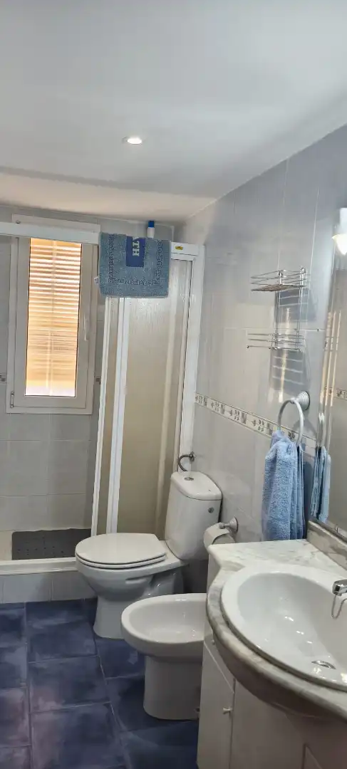 Bathroom of Flat for rent in Beiro