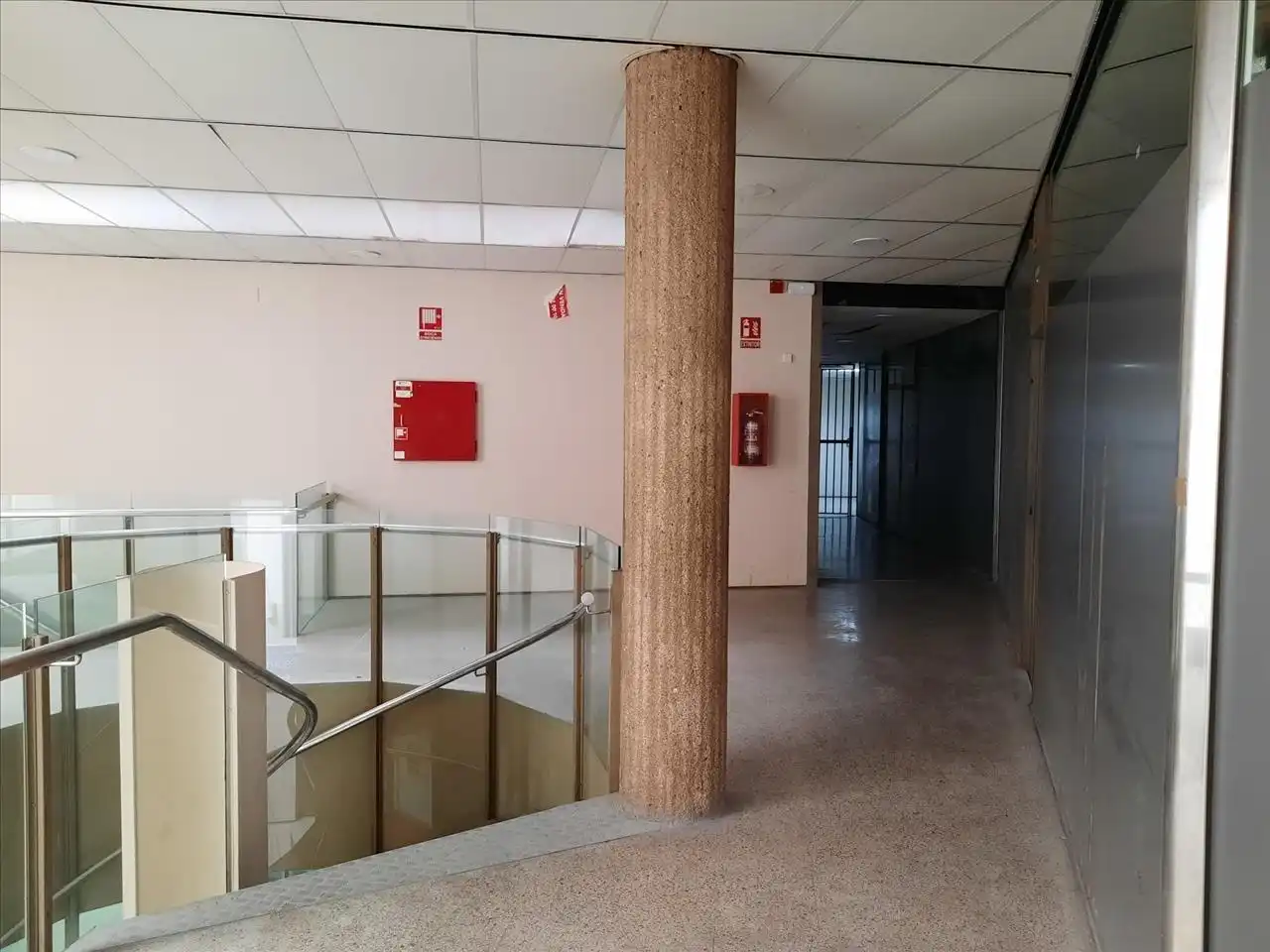 Business premises for sale in Centre, imagen 2