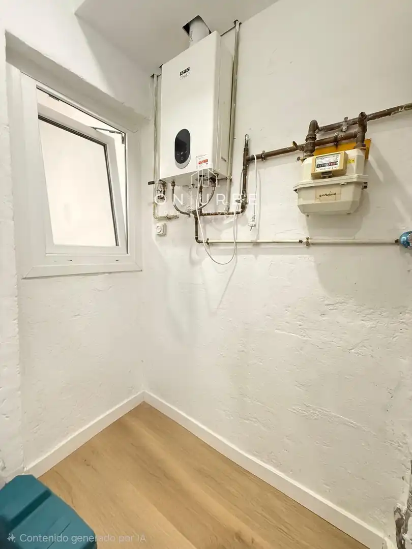 Piso en venta en Badalona con Parquet, Terraza y Horno