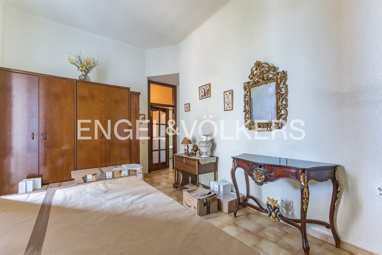 Schlafzimmer von Country house zum Verkauf in Barcelona mit Heizung, Parkett und Terrasse