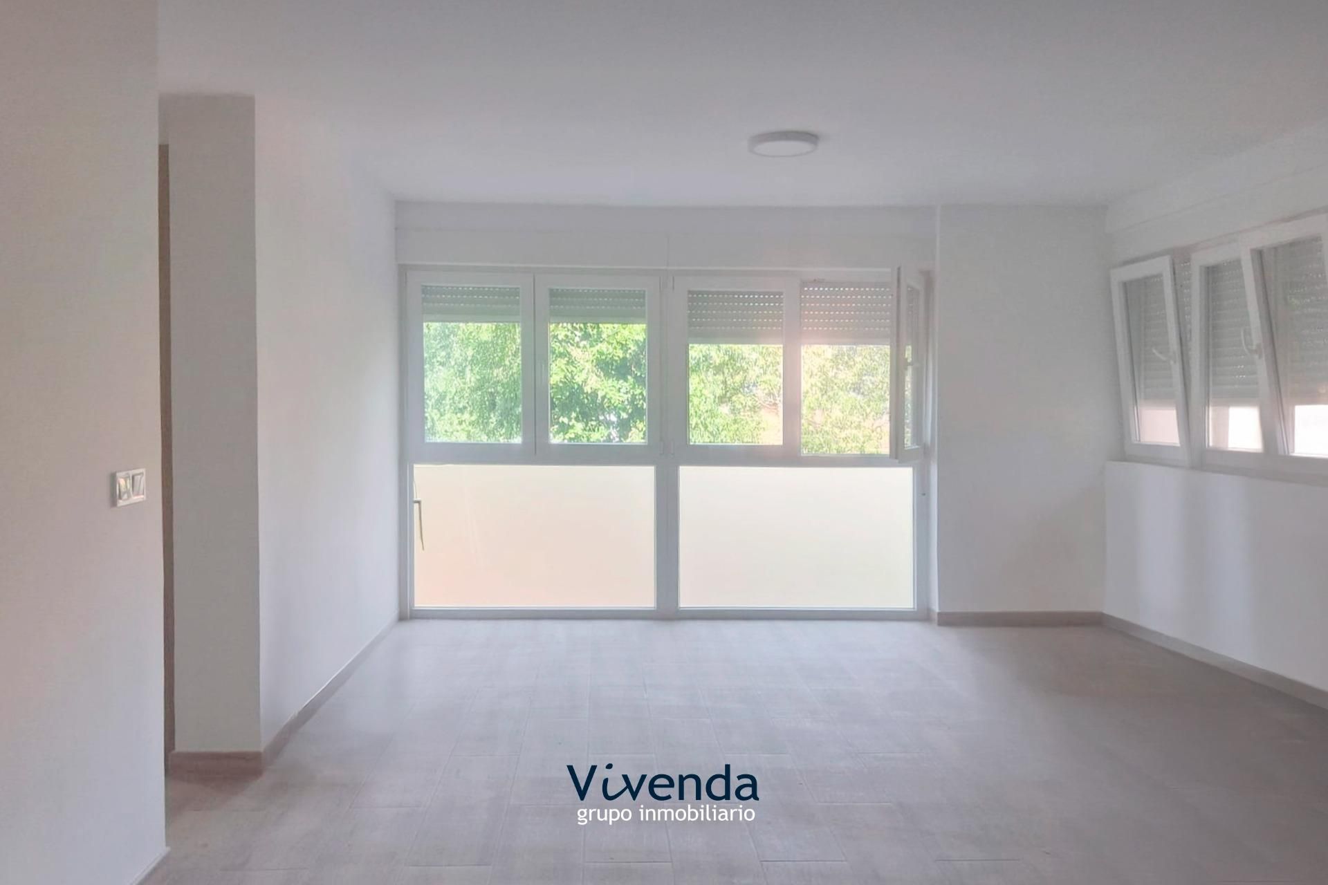 Living room of Flat to rent in  Madrid Capital  with Heating
