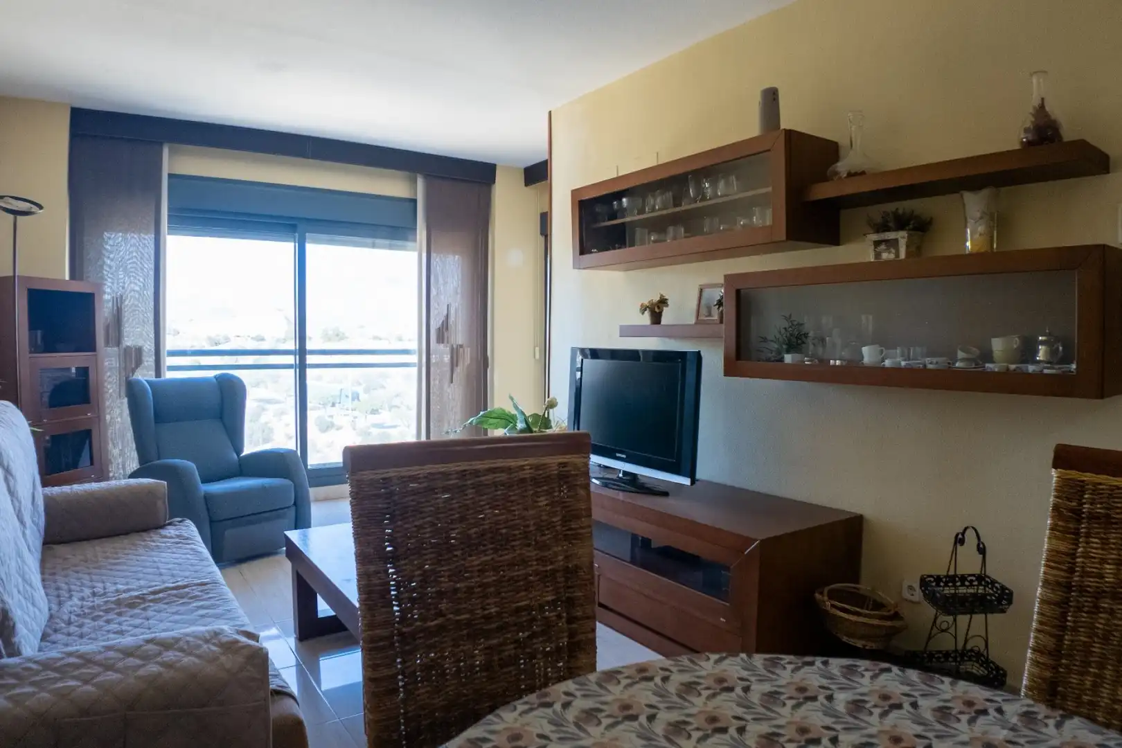 Wohnzimmer von Wohnung zum Verkauf in Villajoyosa / La Vila Joiosa mit Klimaanlage, Heizung und Privatgarten