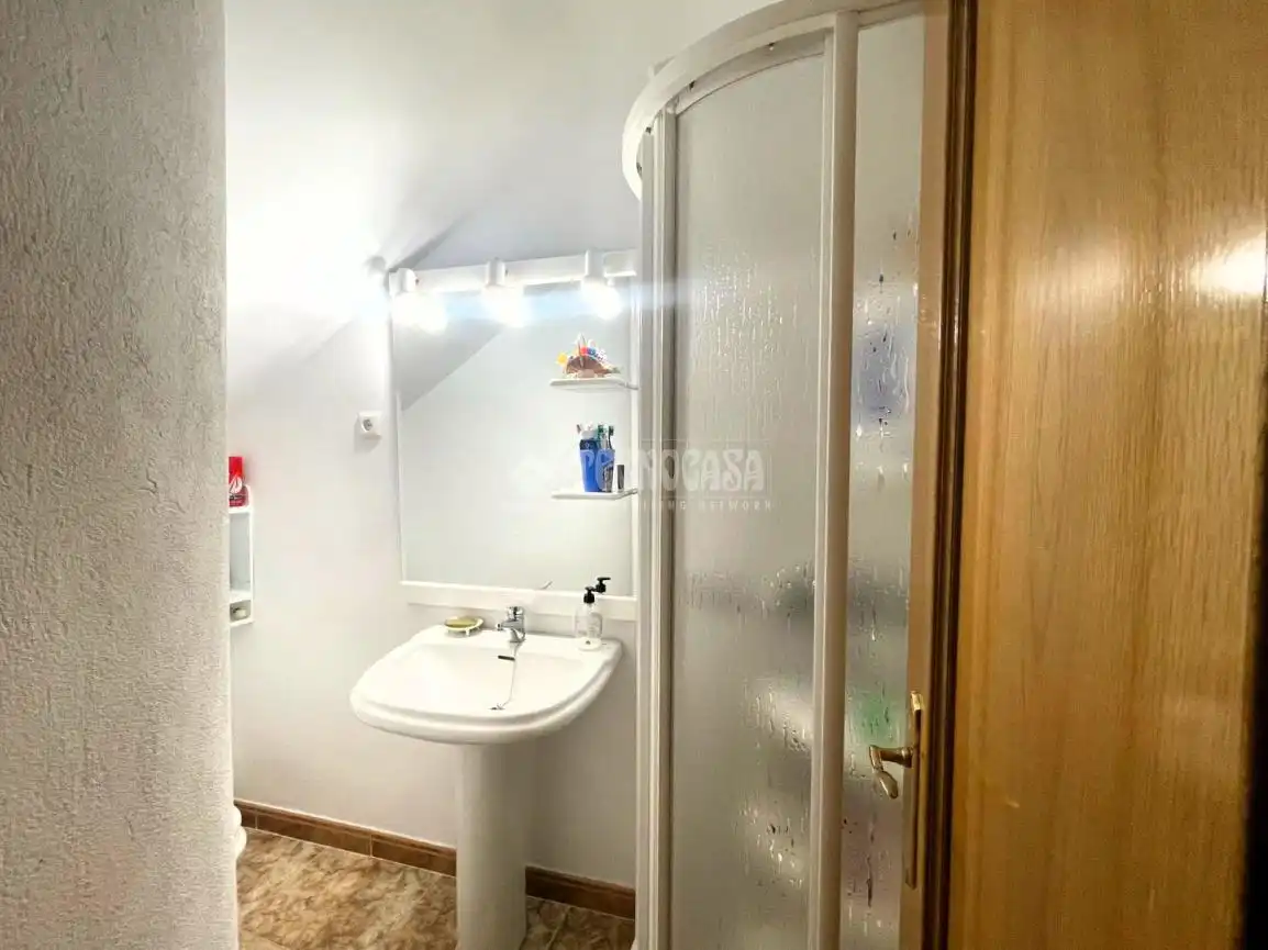 Baño de Casa adosada en venta en Lanteira con Calefacción y Amueblado