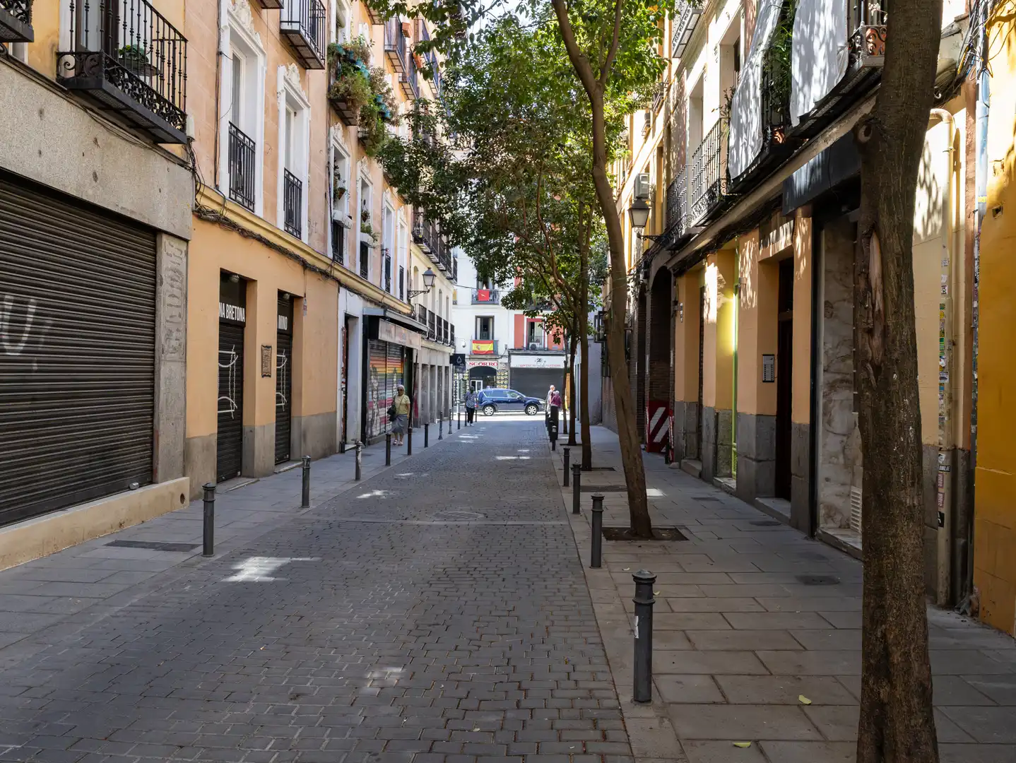 Vista exterior de Piso de alquiler en Madrid con Calefacción y Balcón