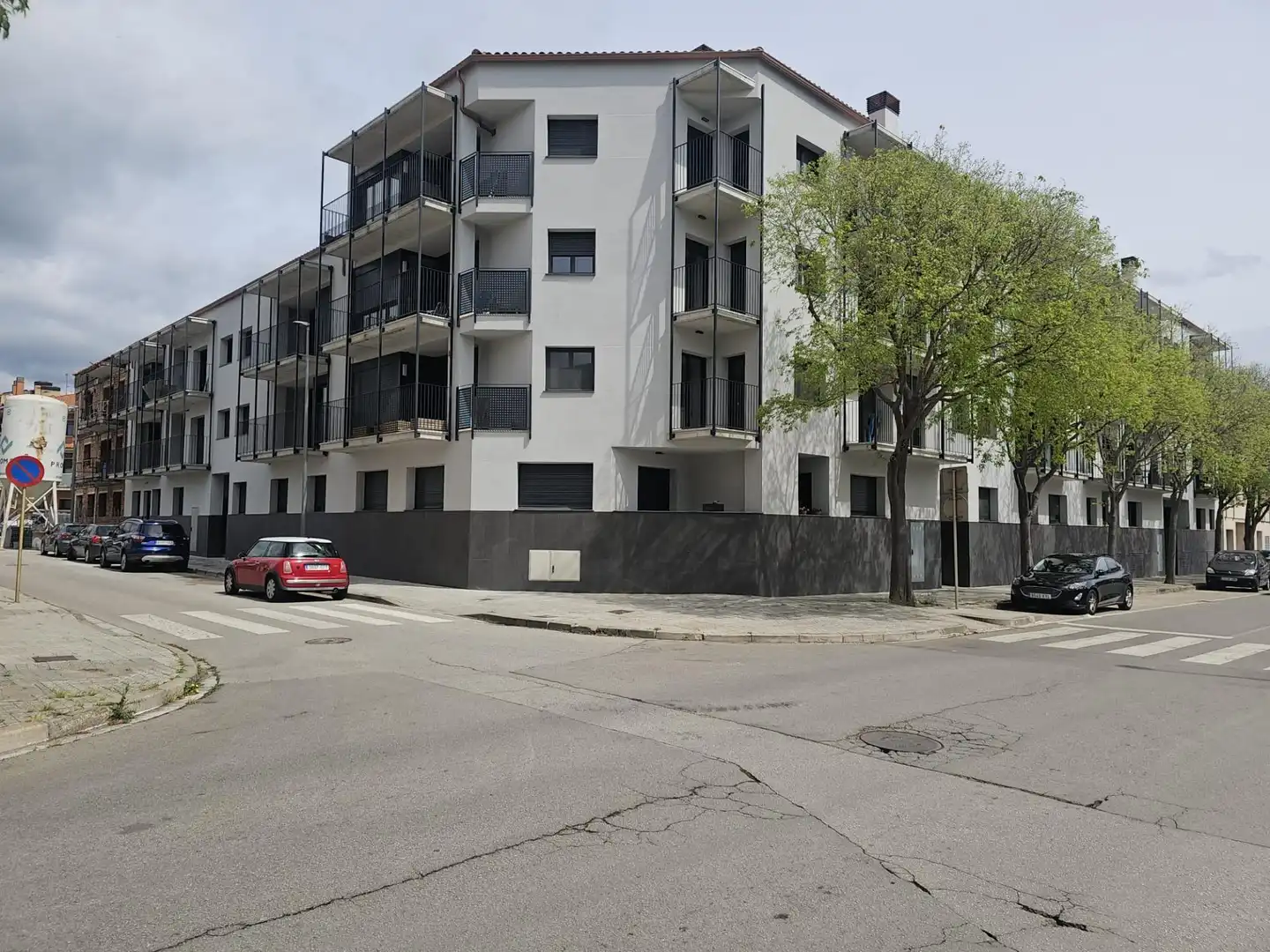 Vista exterior de Piso en venta en Sant Celoni con Parquet y Terraza