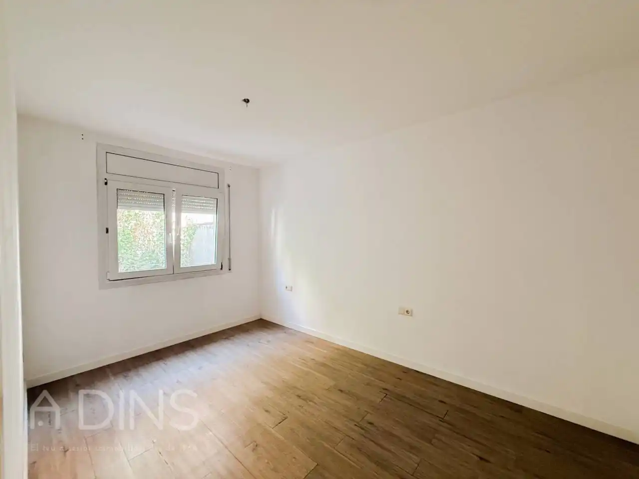 Habitación de Piso en venta en Sant Feliu de Codines con Parquet y Terraza