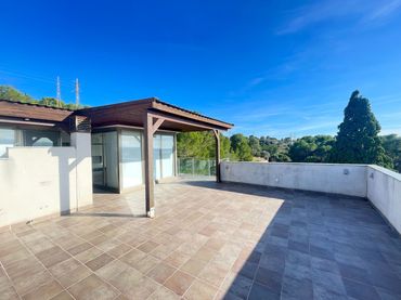 Appartement avec ascenseur à vendre à Perello