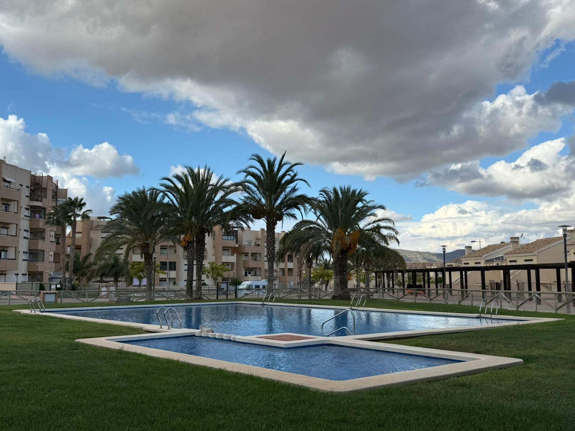 Piscina de Planta baja en venta en  Murcia Capital con Aire acondicionado, Calefacción y Terraza