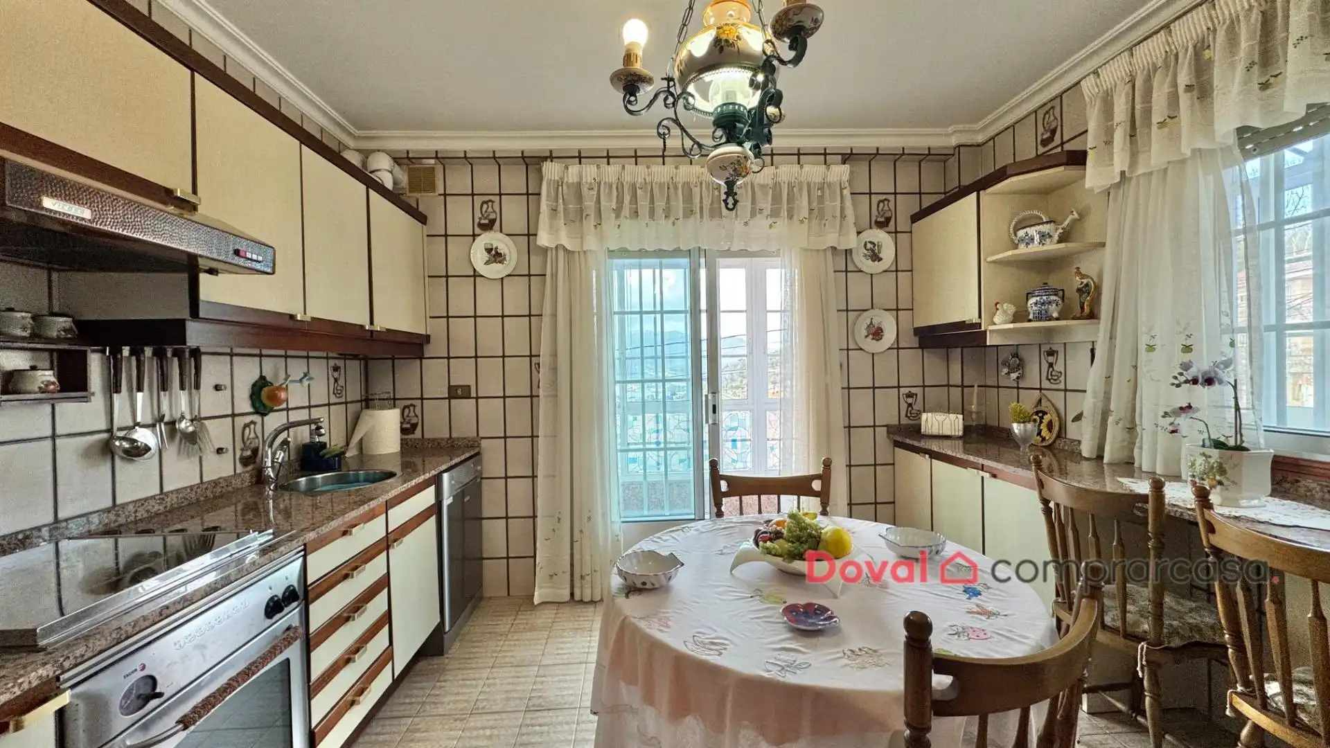 Kitchen of Houses for sale in Redondela  with Heating, Private garden and Jacuzzi