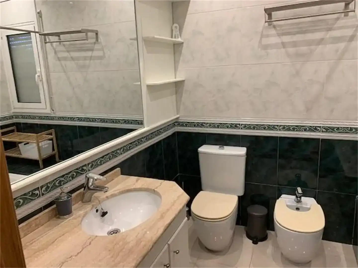 Bany de Casa o xalet en venda en Cerdanyola del Vallès amb Aire condicionat i Balcó