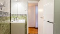 Bathroom of Flat for sale in Cornellà de Llobregat  with Air Conditioner and Heating