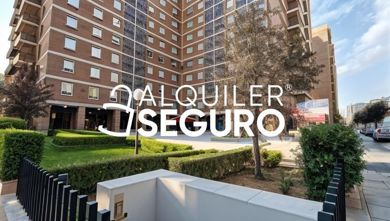 Vista exterior de Pis de lloguer en  Madrid Capital amb Aire condicionat i Calefacció