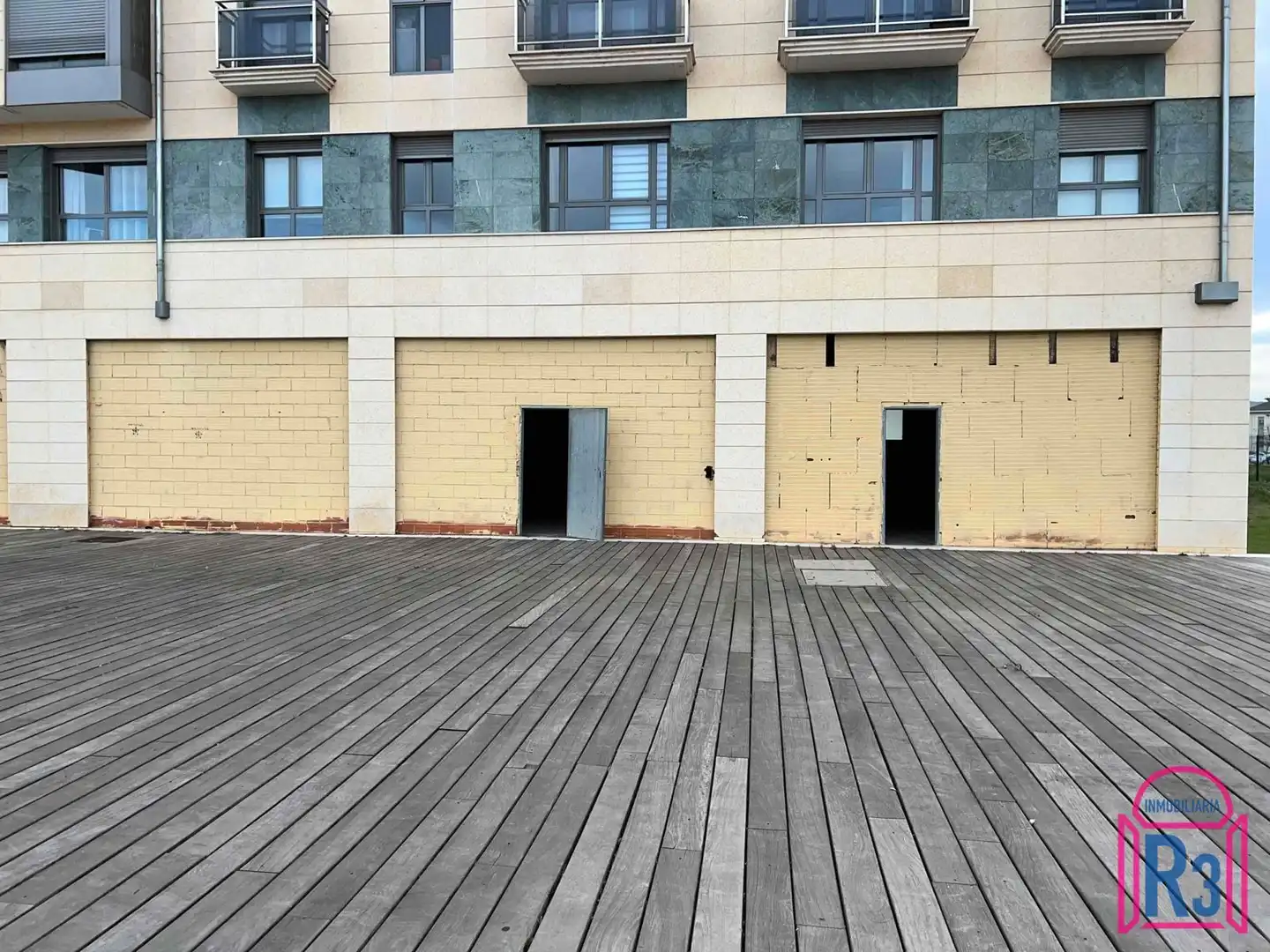Business premises to rent in Los Aluches, imagen 2