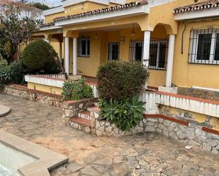 Exterior view of House or chalet for sale in Benalmádena  with Air Conditioner and Swimming Pool