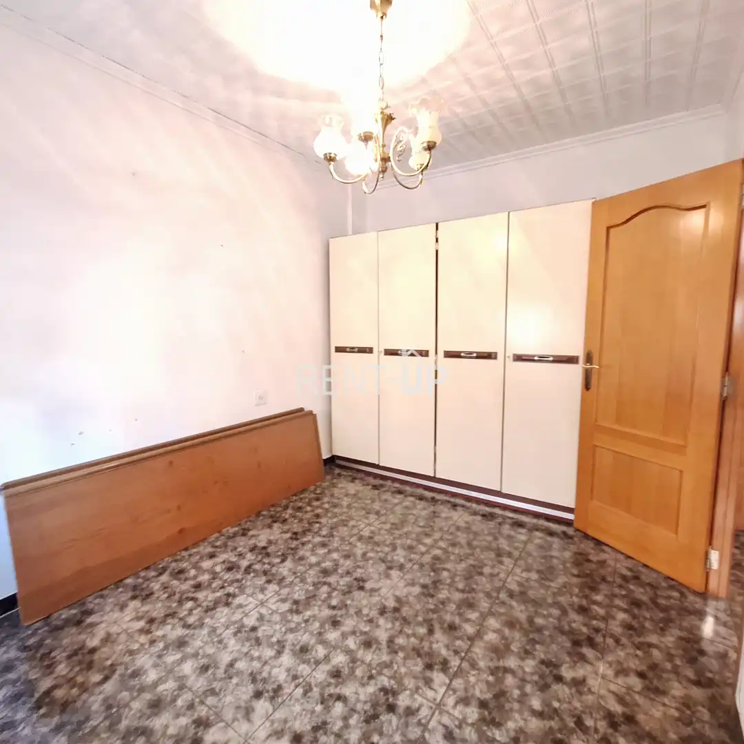 Habitación de Casa o chalet en venta en L'Alcúdia de Crespins con Terraza y Trastero