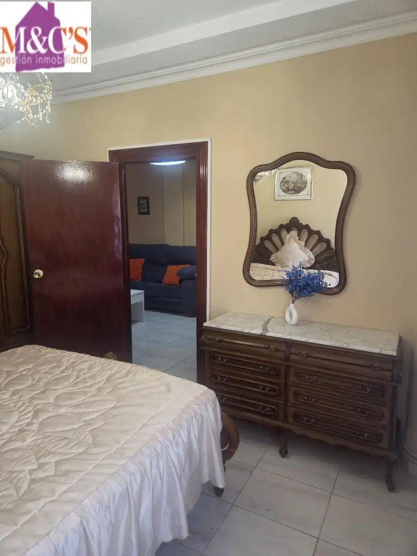 Bedroom of Flat for sale in PAU 2-600