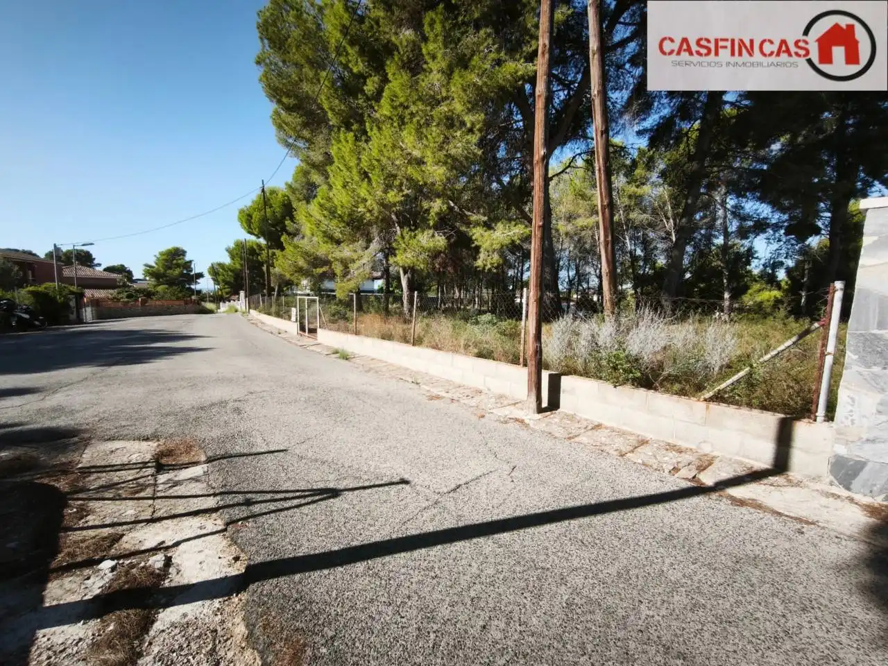 Residential land for sale in Calle Acacias